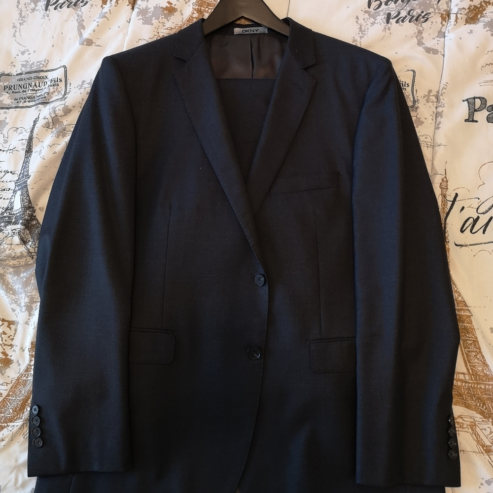 Gently Used DKNY Dark Gray Slim Fit Suit 44R